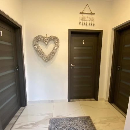 شقة Belvarosi Apartman 2 ميسكولك المظهر الخارجي الصورة